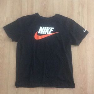 Extra large Nike T-shirt